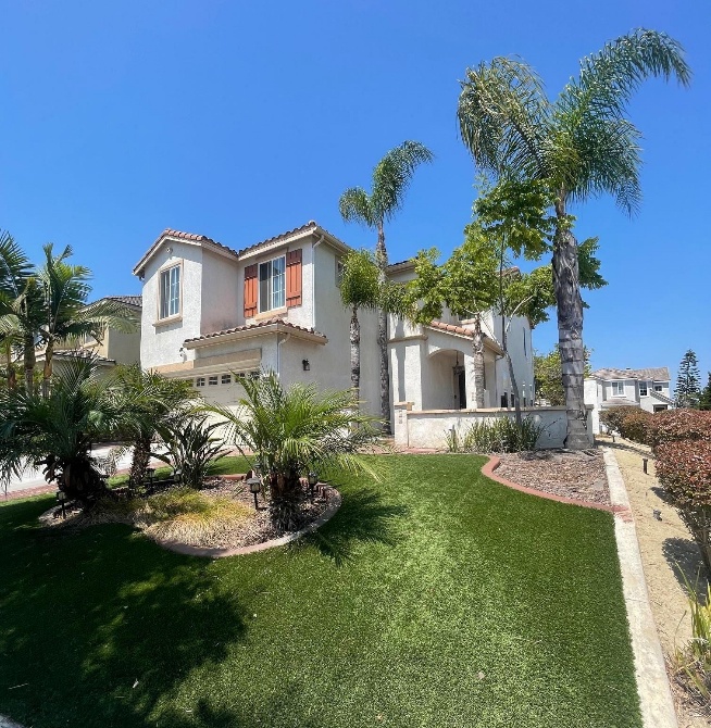 1797 Santa Christina Ave